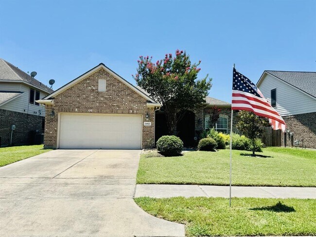 Building Photo - 24823 Dutton Point Dr