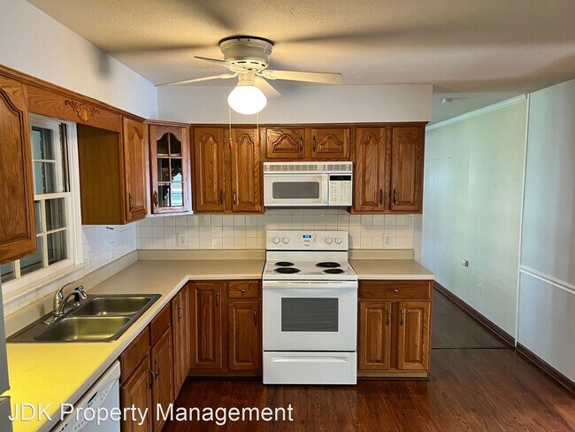 Foto del edificio - 3 br, 2 bath House - 1632 Regency Dr