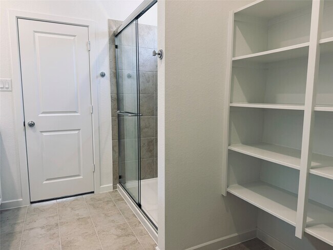 Foto del edificio - 9031 Ashland Cottage Ln
