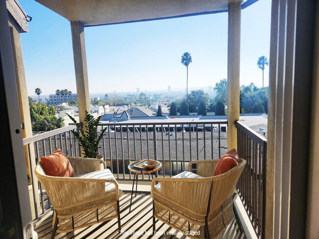 Building Photo - West Hollywood 2+2.5 Condo with Amazing 18...