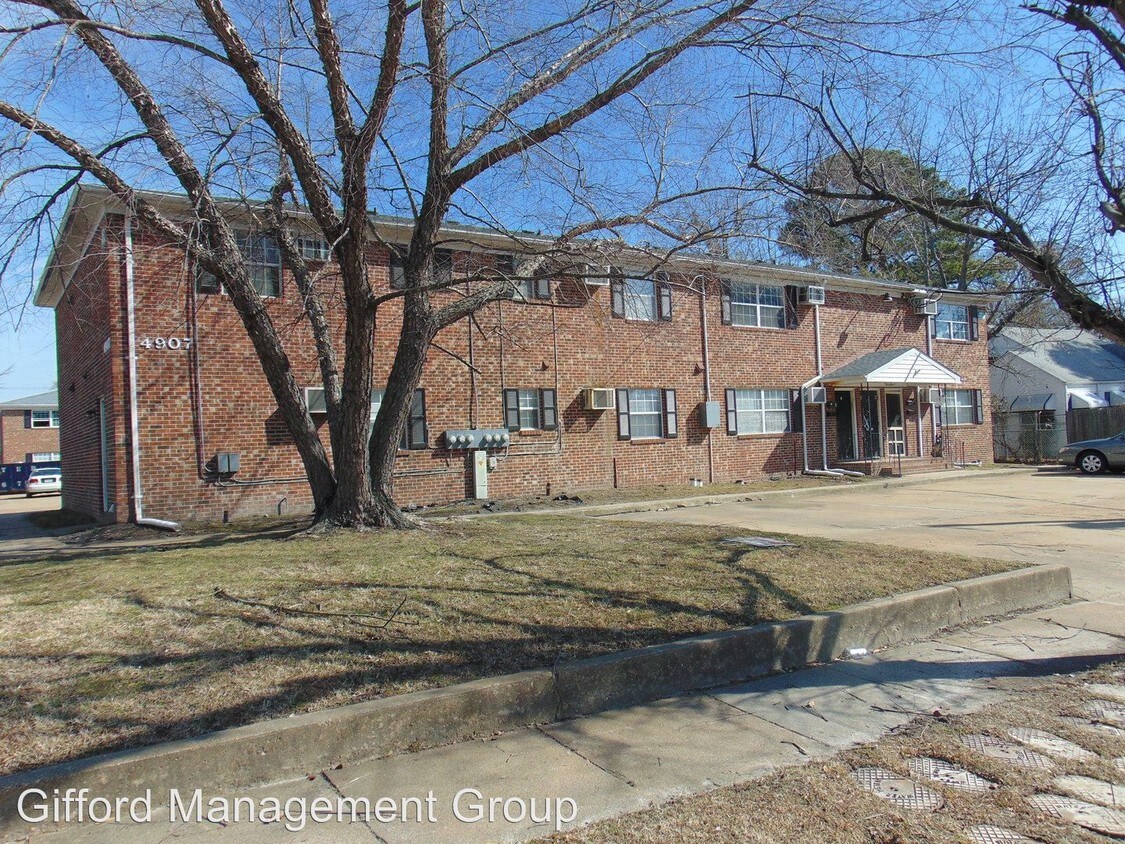 Foto principal - 4907 E Princess Anne Rd