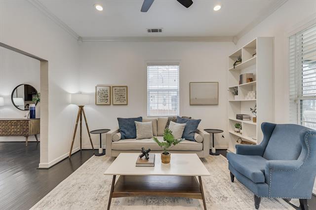Foto principal - 909 Elsbeth St