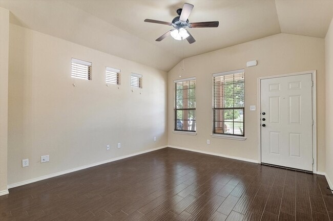 Building Photo - 345 Orbit Dr