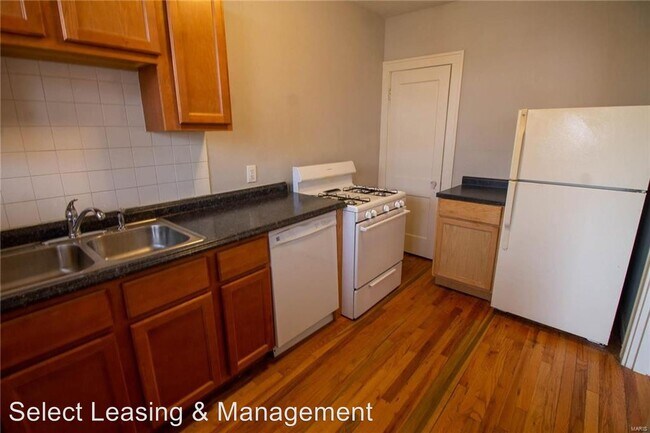 Foto del edificio - 4929 Oleatha Ave