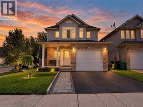 Building Photo - 649 Winterberry Ave