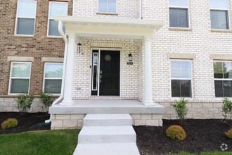 Building Photo - 9316 Benton Dr