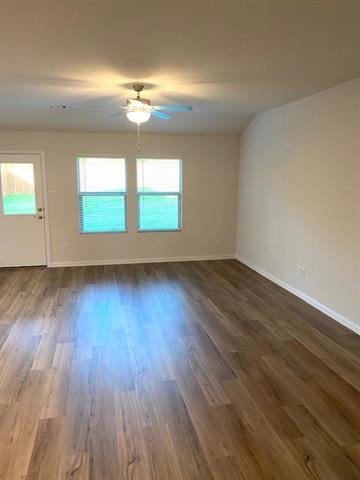 Foto del edificio - 1902 Canyon Ln