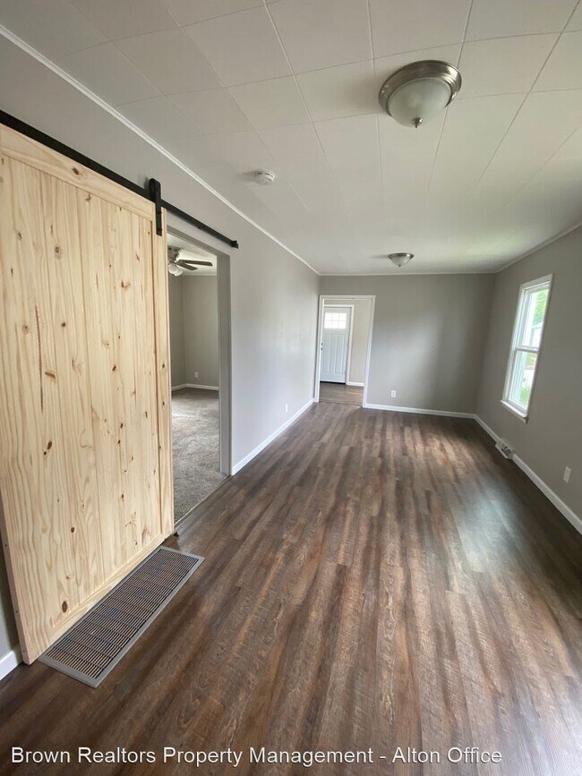 Foto del edificio - 1 br, 1 bath House - 963 E Penning