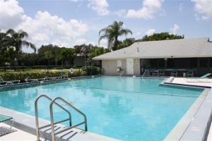 Building Photo - 2201 Sabal Ridge Ct