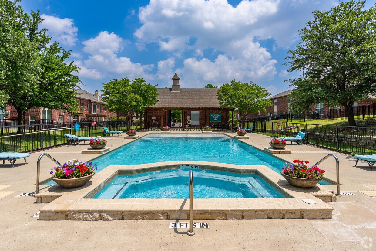 Oaks Estates of Coppell Townhomes for Rent Coppell, TX
