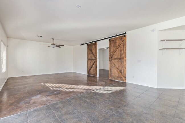 Building Photo - 1681 Diego Dr