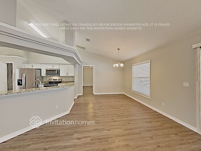 Foto del edificio - 3229 Sawgrass Creek Cir