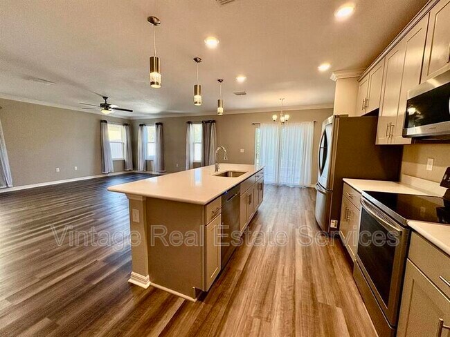 Foto del edificio - 4517 Reisswood Lp