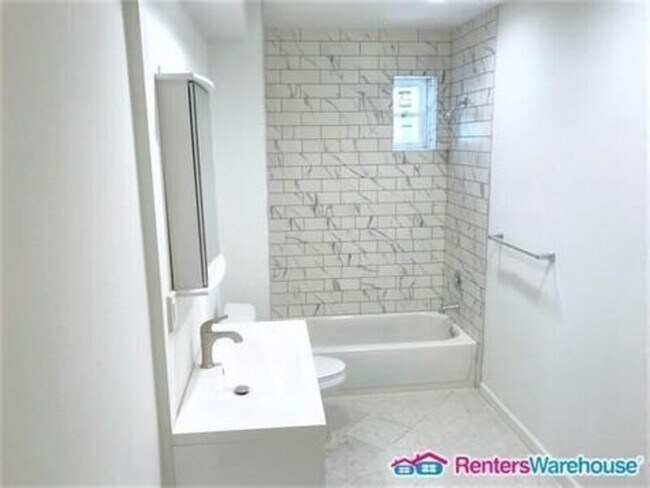 Foto del edificio - 1521 W Lombard St