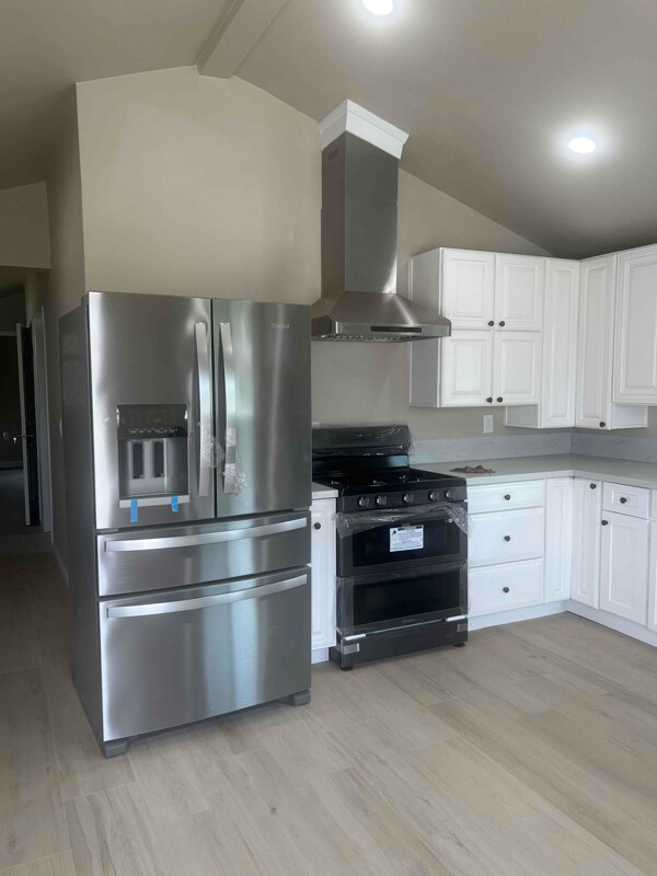Building Photo - 14237 San Cristobal Dr