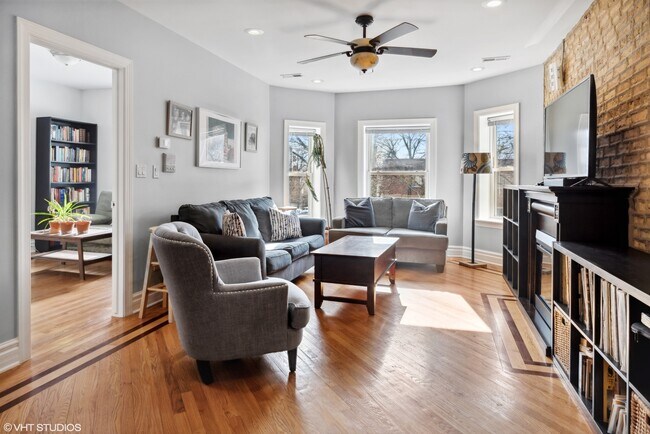 Foto del edificio - 6301 N Richmond St