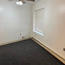 Foto del edificio - 615 Olive Ln