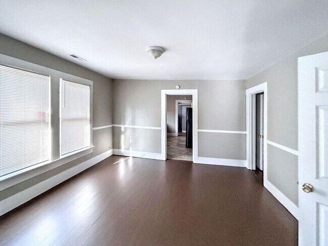 Foto del edificio - 1312 Wharton Ave
