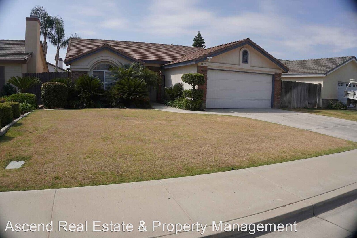 Foto principal - 3 br, 2 bath House - 9021 Green Bank Street