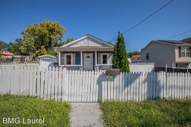 Foto del edificio - 4 br, 2 bath House - 805 Eastern Ave