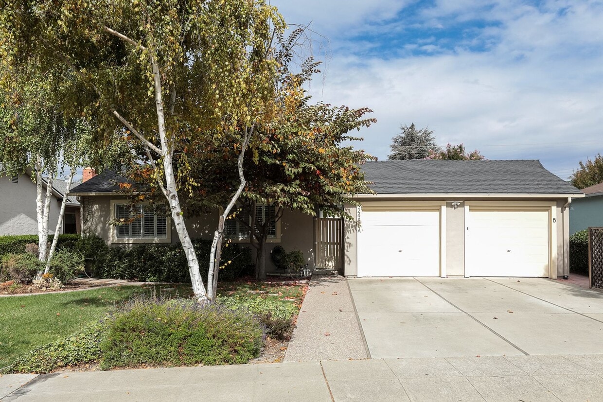 Foto principal - Duplex in Central Location