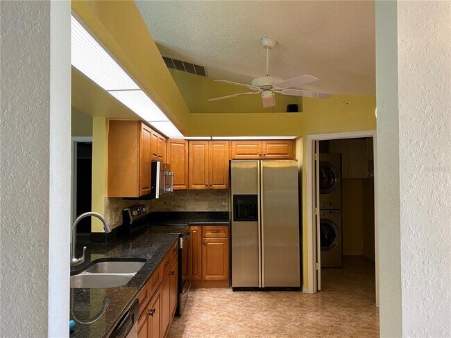 Foto del edificio - 1612 Atwater Dr