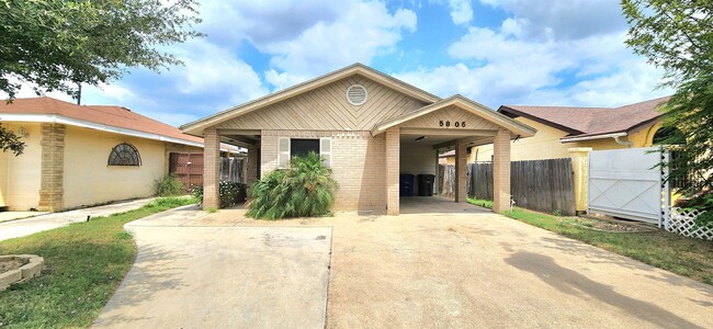 Foto del edificio - 5805 Gale Ct