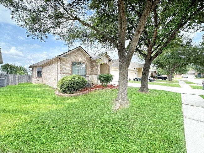 Building Photo - 2910 Lemmingham Dr