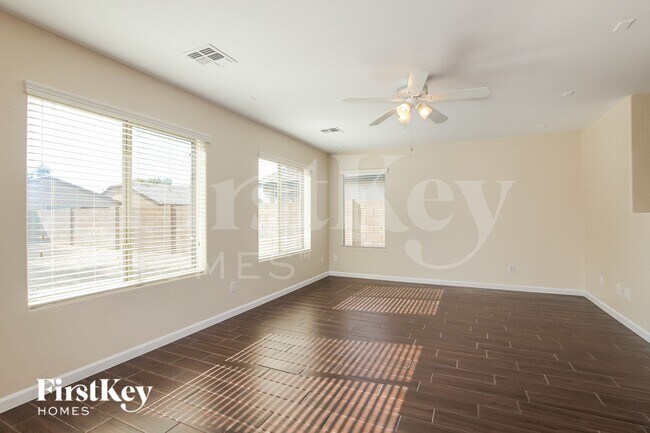 Foto del edificio - 18089 W Westpark Blvd