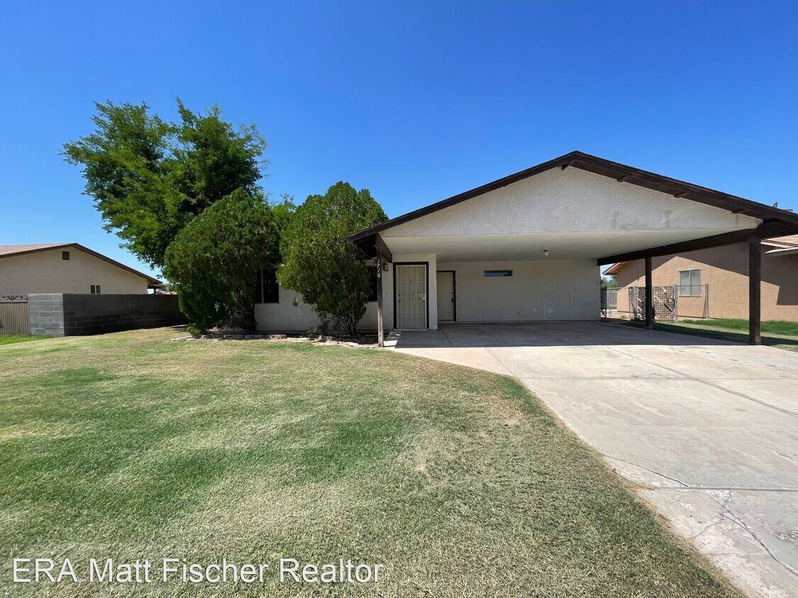 4 br, 2 bath House 1716 S. 46th Dr. House Rental in Yuma, AZ