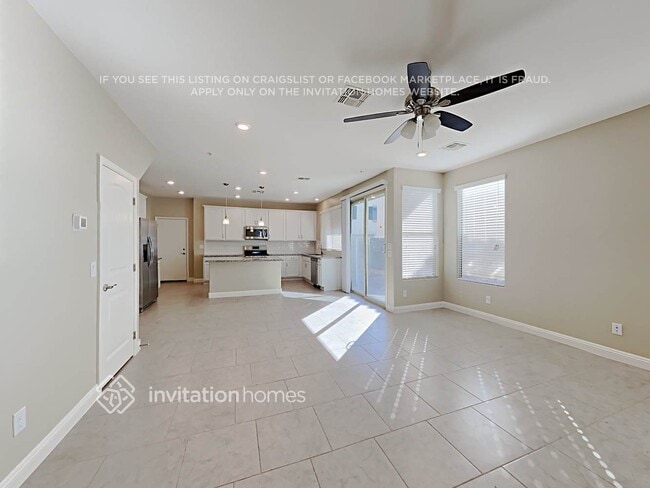 Foto del edificio - 1735 N 209th Ave