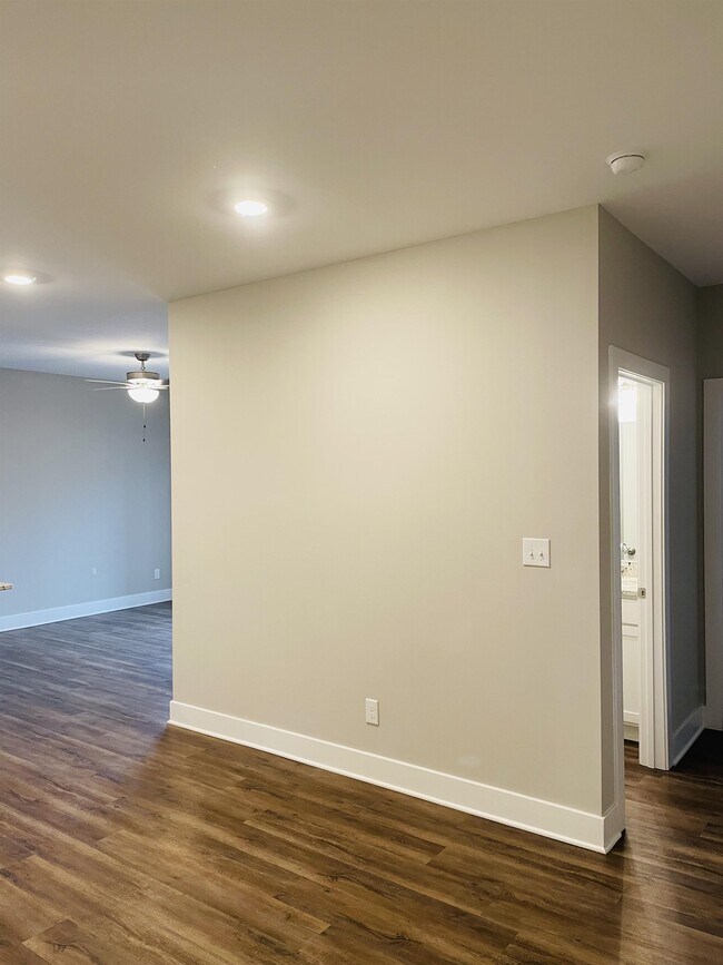 102 English Commons Dr, Lynchburg, VA 24501 Townhome Rentals in Lynchburg VA