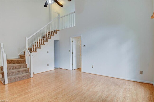 Foto del edificio - 1224 Corkwood Cir