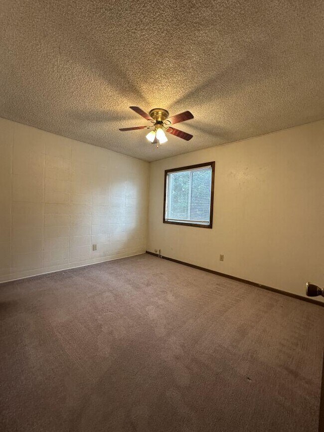 Foto del edificio - 2 bedroom in Billings MT 59102