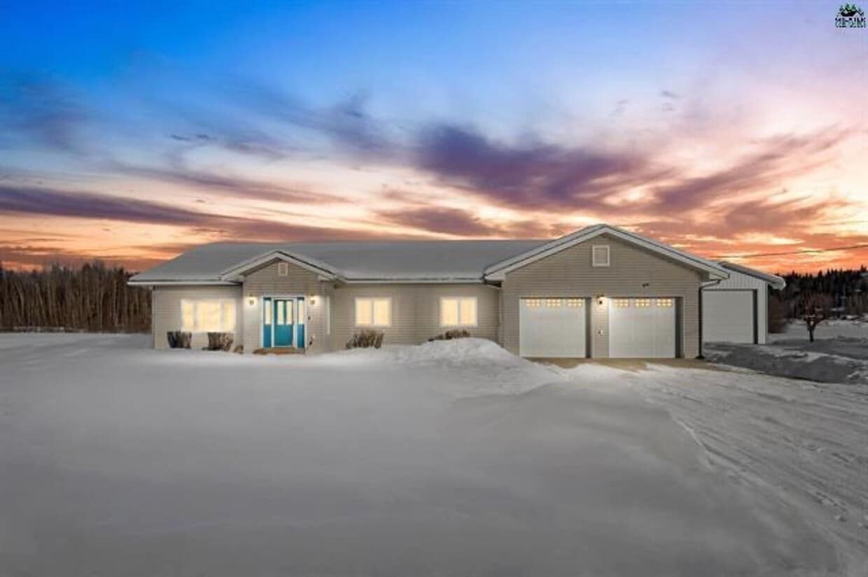 1170 Airline Dr, North Pole, AK 99705 House Rental in North Pole, AK