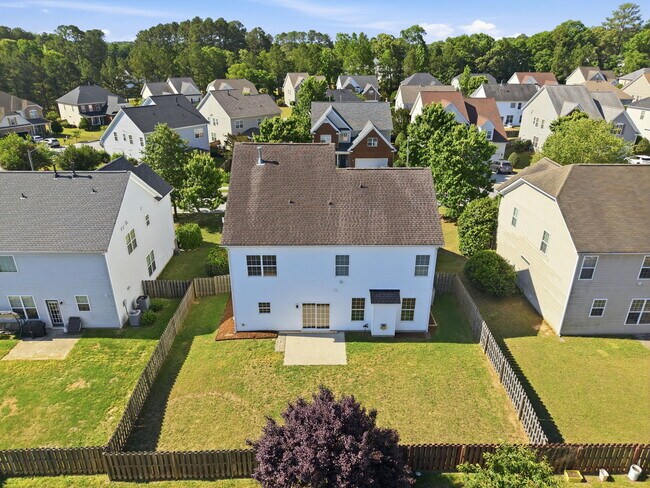 Foto del edificio - 5337 Glass Ridge Rd