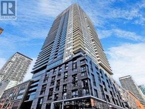 Building Photo - 115 Blue Jays Way
