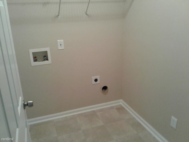 Building Photo - 3160 Sable Trl