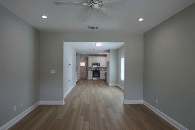 Foto del edificio - Coming Soon! 3 Bed 2 Bath Town Home in Tyler, Tx!