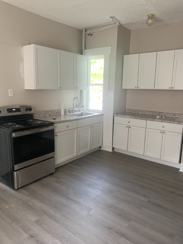 Primary Photo - 44 N Addison St