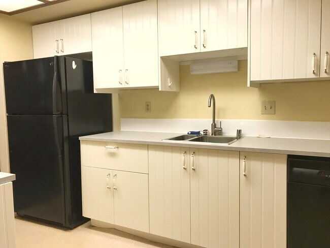 Foto del edificio - Private and remodeled