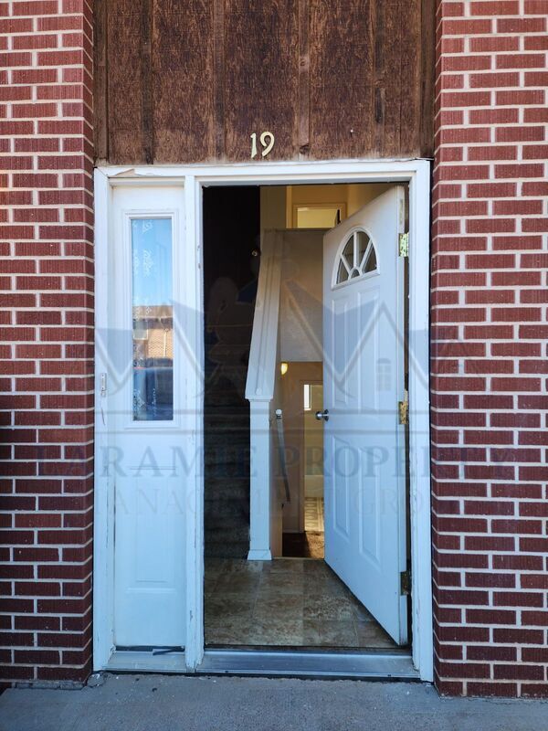 Foto del edificio - 714 Downey St