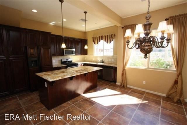 Building Photo - 3 br, 2 bath House - 6071 E Overlook Ln