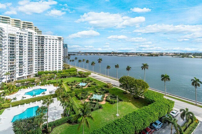 Building Photo - 1801 S Flagler Dr