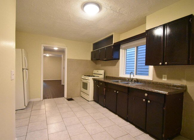 Foto del edificio - 900 S Plymouth Ave