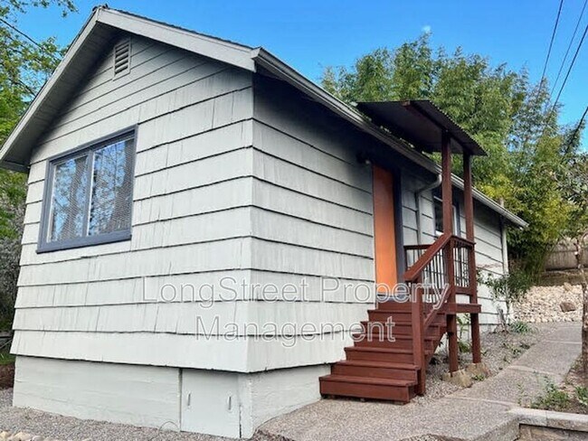 Foto del edificio - 9320 SW 3rd Ave