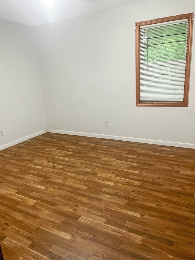 Building Photo - 1416 Harrison Ave NW