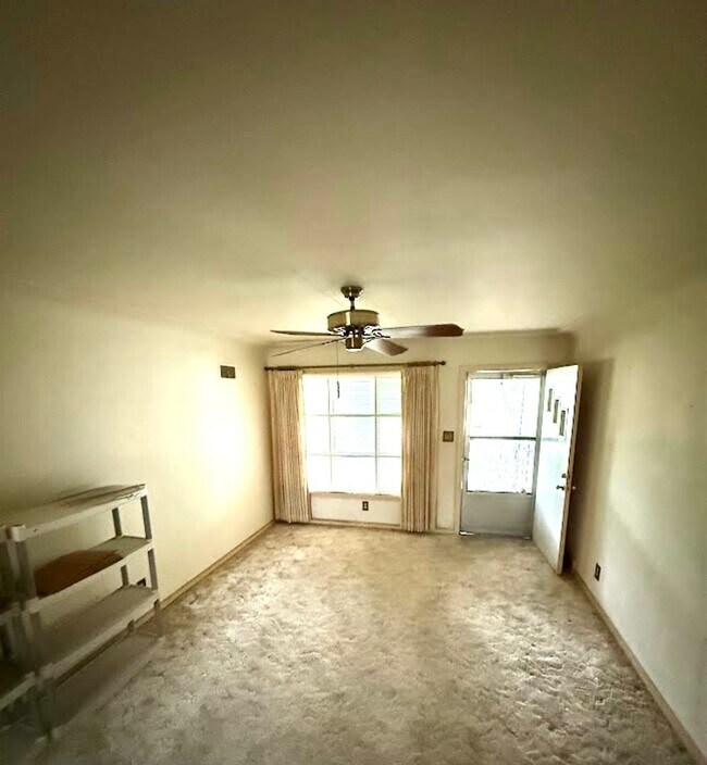 Foto del edificio - **Available Now...Never Have to Move Again! Don’t Miss Out…This Home Will Go Fast!**