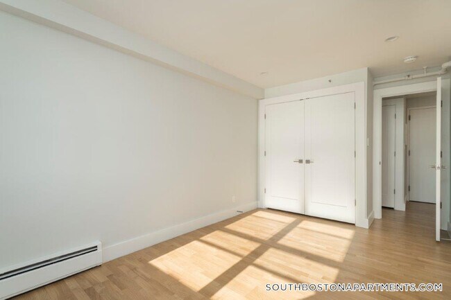 Foto del edificio - 1410 Columbia Rd