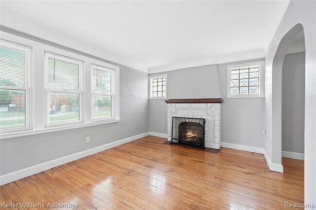 Building Photo - 1524 Cicotte Ave